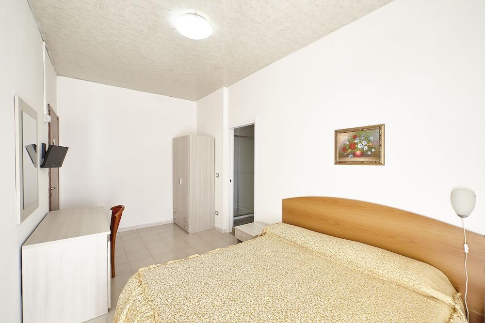 Albergo Nuovo Belvedere Battipaglia Kültér fotó
